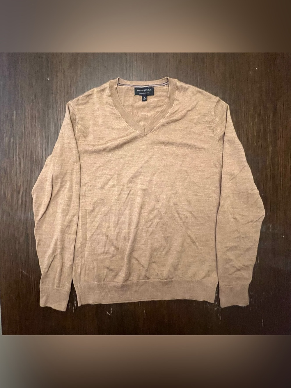 Banana Republic 100% Merino Wool V-Neck Sweater Camel Tan